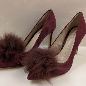 Gianni Bini Burgundy Heels with Fur Accent